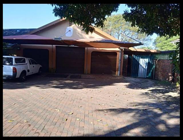 5 BEDROOM HOUSE FOR SALE IN ARBORETUM
